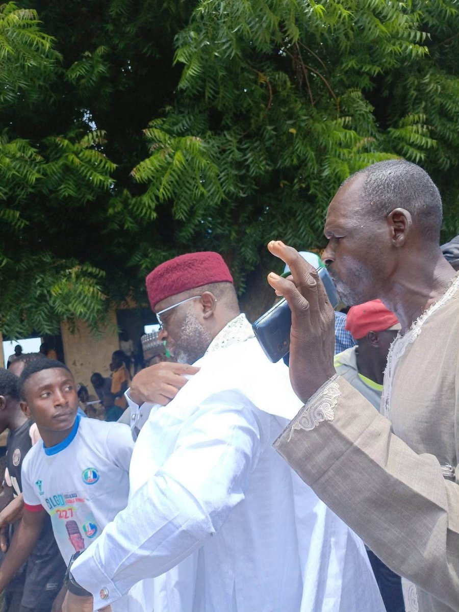 Sulgad_'s tweet photo. Mai zuciyar Alkhairi,suna zaginka Kai kuma kana hana zaginsu, Allah ya shiga lamarinka duniya da lahira farin jakada jagora nagari, dan majalisa mai jiran gado, jama,are itas gadau insha Allah
#sulgad2027 insha Allah https://t.co/VrJEzznNHJ
