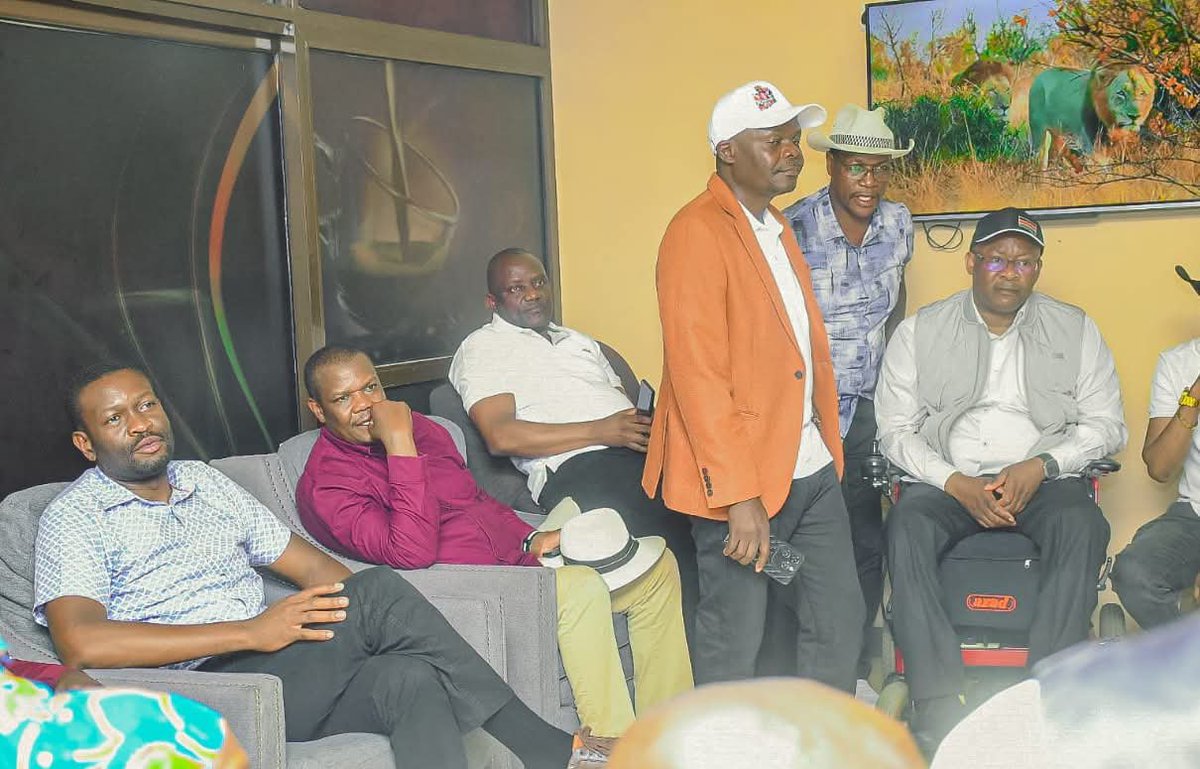 CaptainDominicO's tweet photo. Big blow to Ruto as Moses Wetang’ula's brother Tim Wanyonyi joins Linda Mwananchi and calls Edwin Sifuna the people's President. https://t.co/yUhwxjd1k3