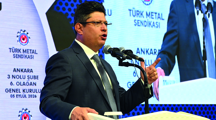 TurkMetalSen's tweet photo. Ankara 3 Nolu Şubemizin 6. Olağan Genel Kurulunu, Genel Başkanımız Sayın Uysal Altundağ’ın katılımıyla, üyelerimizin coşkulu sloganları eşliğinde gerçekleştirdik. Birlik ve dayanışmanın en güzel örneklerinden birinin sergilendiği Genel Kurulun açılışında delegelerimize ve salonu dolduran üyelerimize hitap eden Genel Başkanımız, Sendikamızın yürüttüğü çalışmalar ve hayata geçirdiği projeler hakkında açıklamalarda bulundu.

Haberin detayları için: https://t.co/U37uLQCfDH