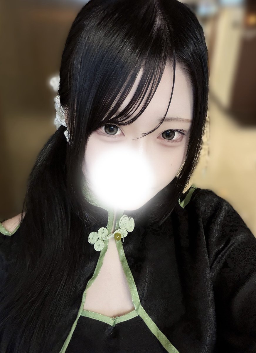 llKuromu's tweet photo. 茉莉花イン‼️本日しおりさんのバースデーイベントです^_- ☆
じゃんじゃん盛り上がっていきましょう〜‼️ https://t.co/1brw1PqHVm