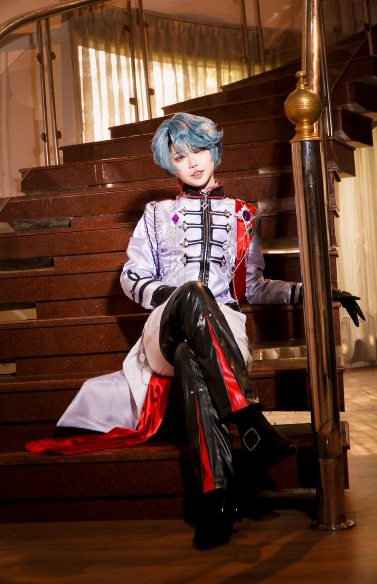 Pheiinapple's tweet photo. 🌈🕒 NijiEN cos

💿📌
#Freodore https://t.co/33b74OKWsz