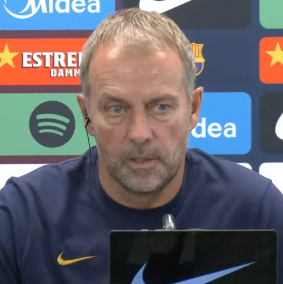 FabrizioRomano's tweet photo. 🔵🔴 OFFICIAL: Hansi Flick confirms Barcelona captains order.

“The captaincy order is Raphinha first, Pedri second, Eric García third, Frenkie de Jong fourth and Lamine Yamal fifth”. https://t.co/aCDc6sfgps
