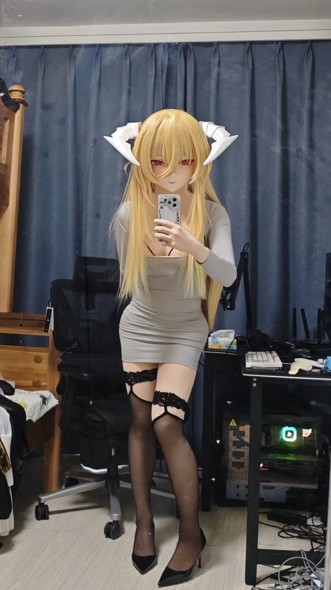 Rraizenfy's tweet photo. 可以叫我那个吗？
#着ぐるみ #kigurumi #cosplay #implacable https://t.co/S6bi5v7RhW