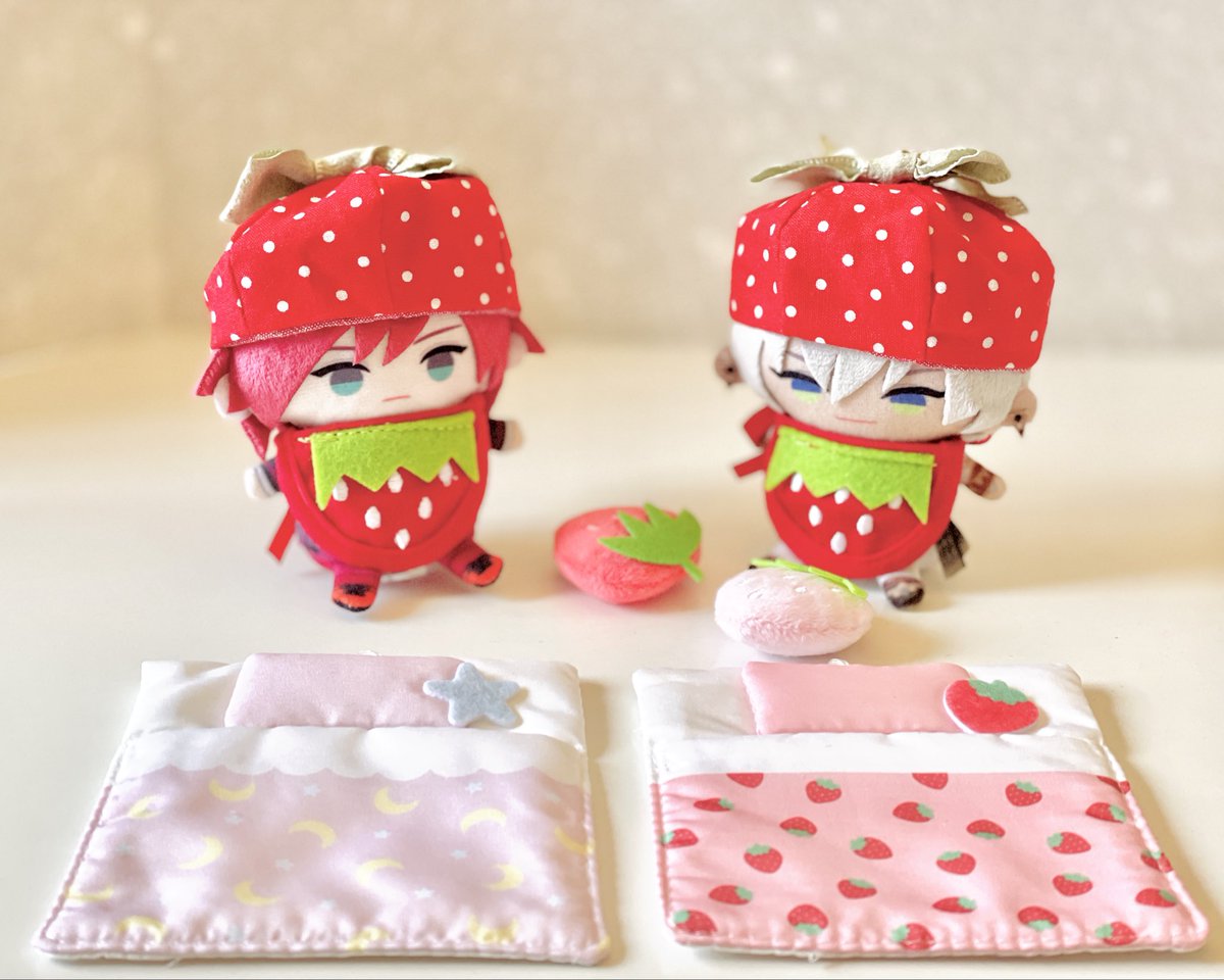 korewakocci's tweet photo. イチゴ狩りに行く夢をみたのかな🍓

#にじぱぺっとが見られるタグ https://t.co/XeHsHnKRaa