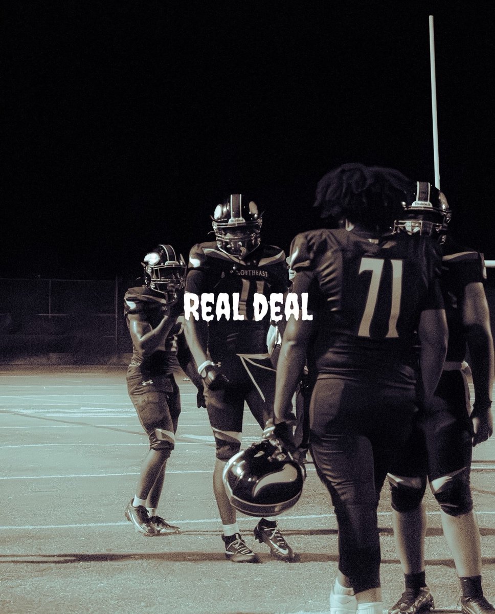 NasirH6o's tweet photo. Week 1 against coatesville done!! https://t.co/AK182O4HAA