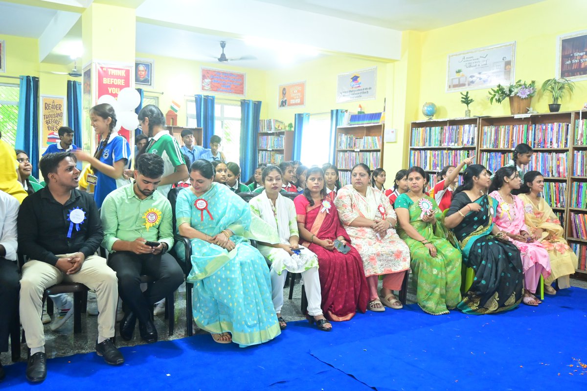 BrightLand79679's tweet photo. #Brightland #Sanskriti #School extends #heartfelt #gratitude to all #teachers for their #unwavering #commitment to #education and nation-building.

🌸 Happy Teachers’ Day! 🌸
#HappyTeachersDay #TeachersDay2026 #BrightlandSanskritiSchool #ThankYouTeachers #InspiringMinds https://t.co/uycRk3S2uK