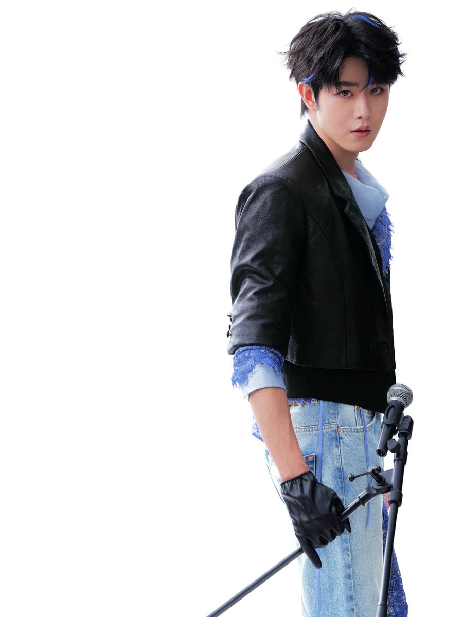 XiaoTianTH's tweet photo. 5/9/26 | TianJiarui Studio update

เถียนเจียรุ่ยคนนี้ สรุปแล้ว ใส่อะไรลงไปในรูปนะ

#เถียนเจียรุ่ย #田嘉瑞 #TianJiarui https://t.co/5GemZ4wU2D