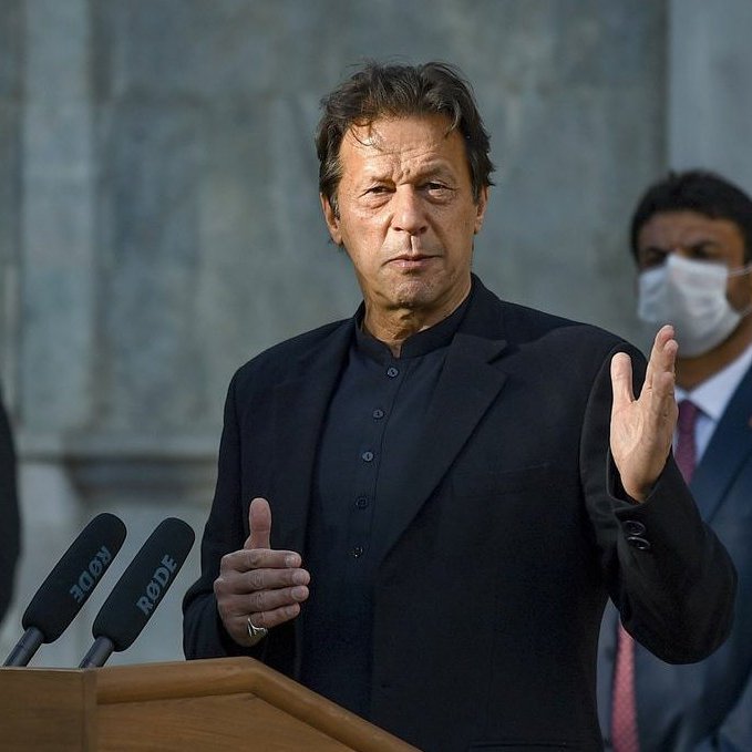 Crex_live's tweet photo. Brian Lara adds his voice to the calls for medical care for Imran Khan.  

#BrianLara #ImranKhan #PakistanCricket https://t.co/3MStuaK27N