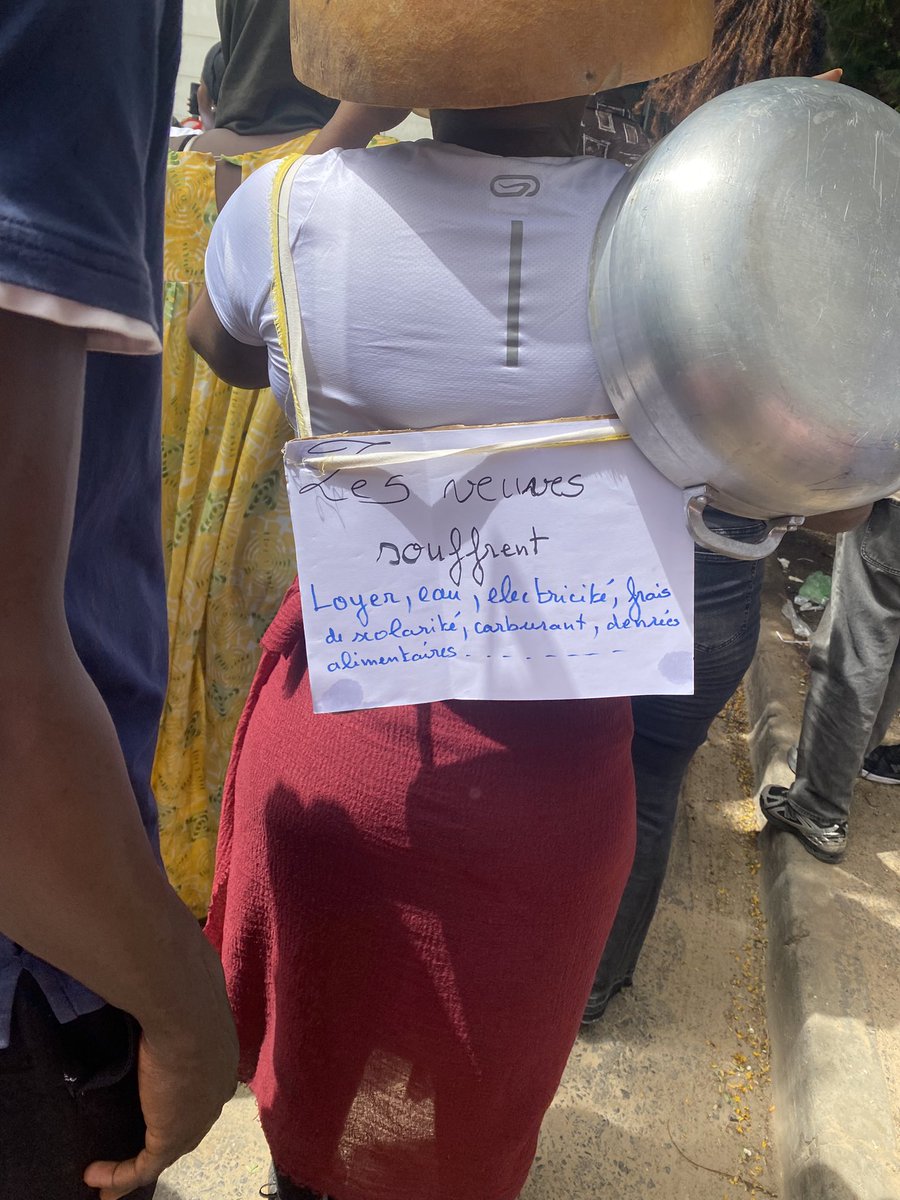 BinetaSow01's tweet photo. Ces messages m’ont tellement touché 
#30JoursPourLeJustePrix https://t.co/zgvC7wPvmL