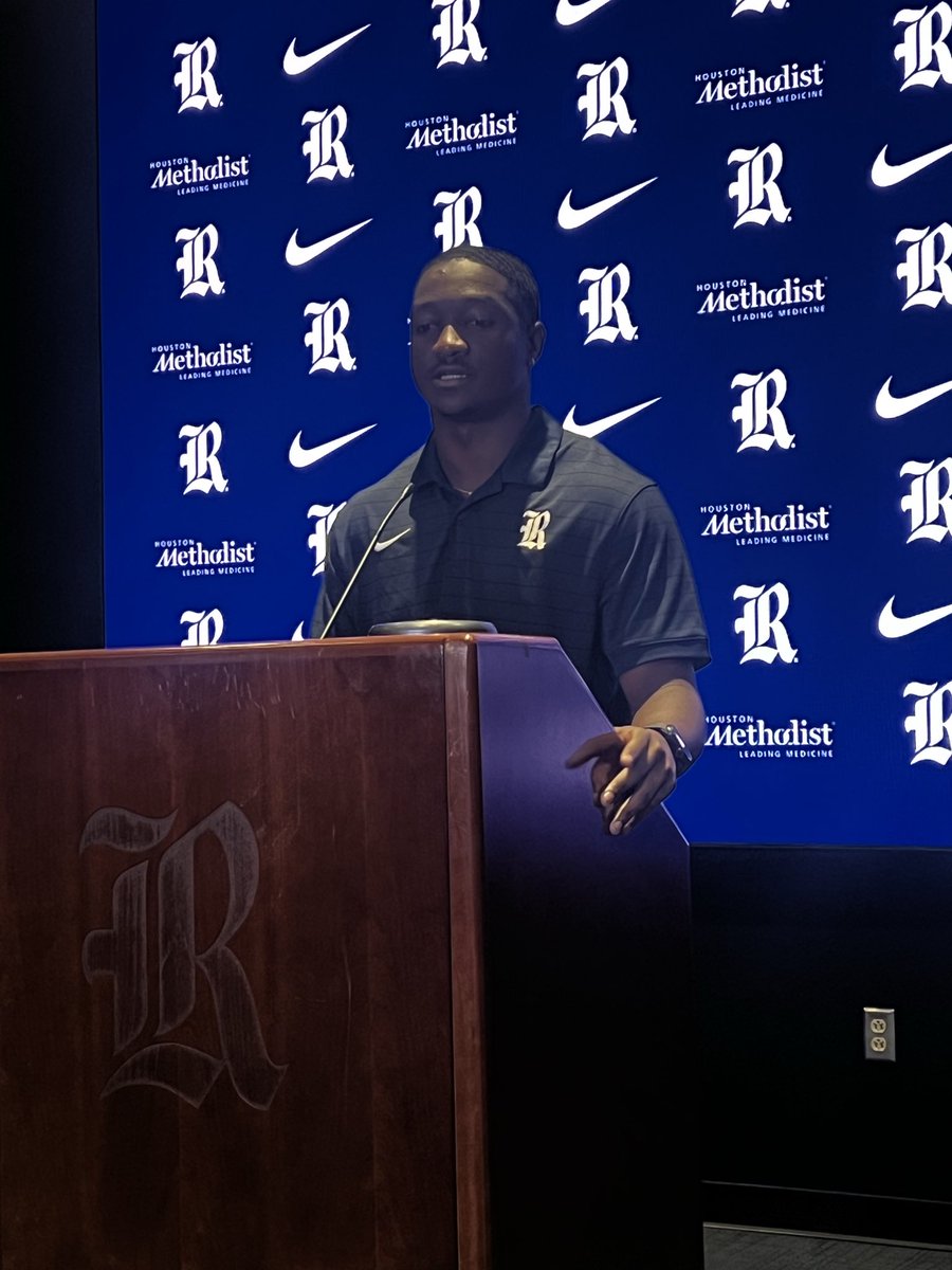 coloranalyst's tweet photo. Excited for the 2026 @RiceFootball season. Back in the booth with my guy, @RiceOwlsVoice. First pregame interview of the ‘26 season vs HCU @Learfield is with Preseason All-AAC selection &amp; R-Sr Slotman, @Q_jack10. Planning for a big season! https://t.co/3N5pIVMGLt