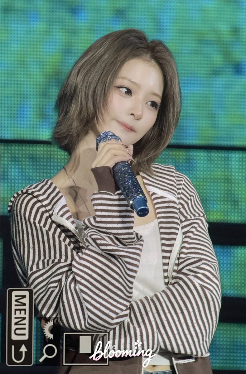 bloomingf9's tweet photo. 〖Pre〗260905 사운드체크

#fromis_9 #프로미스나인 
#이나경 #LeeNaGyung https://t.co/fVmUP3rW4y