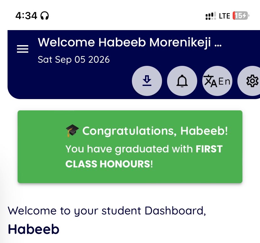 h_sanni1's tweet photo. GRADUATE 🎓🖤 https://t.co/ywBitBb0JJ