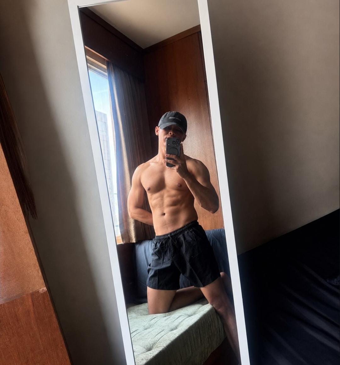 riaozca's tweet photo. Jogja ready hari ini

Yuk merapat 
#pijatjogja #pijatpriajogja #gayjogja https://t.co/pDce08yoCD