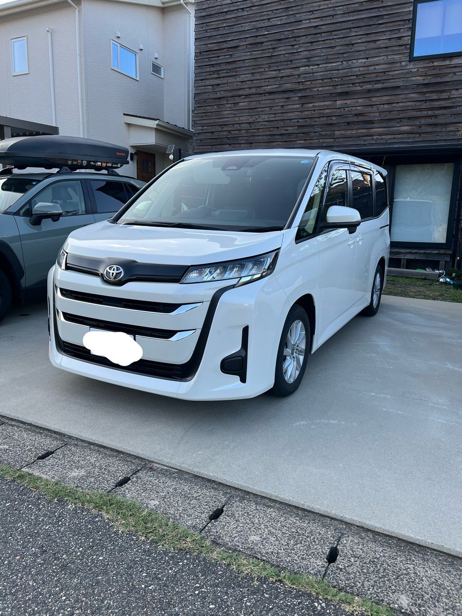 0201Mack's tweet photo. 廉価版ノア納車した🚙 https://t.co/wcmbNFM9D1