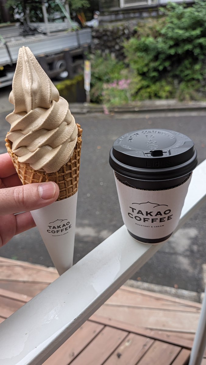 harapeko21's tweet photo. 雨の高尾もええ感じやったね https://t.co/grEgrpxLtG