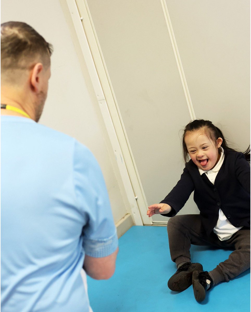 citcmancity's tweet photo. Celebrating our work to empower healthier lives through football this International Day of Charity and everyday. 🩵

🔗 Find out more about our work here: https://t.co/ZzAaPdkvu3 https://t.co/IBybAawPlQ