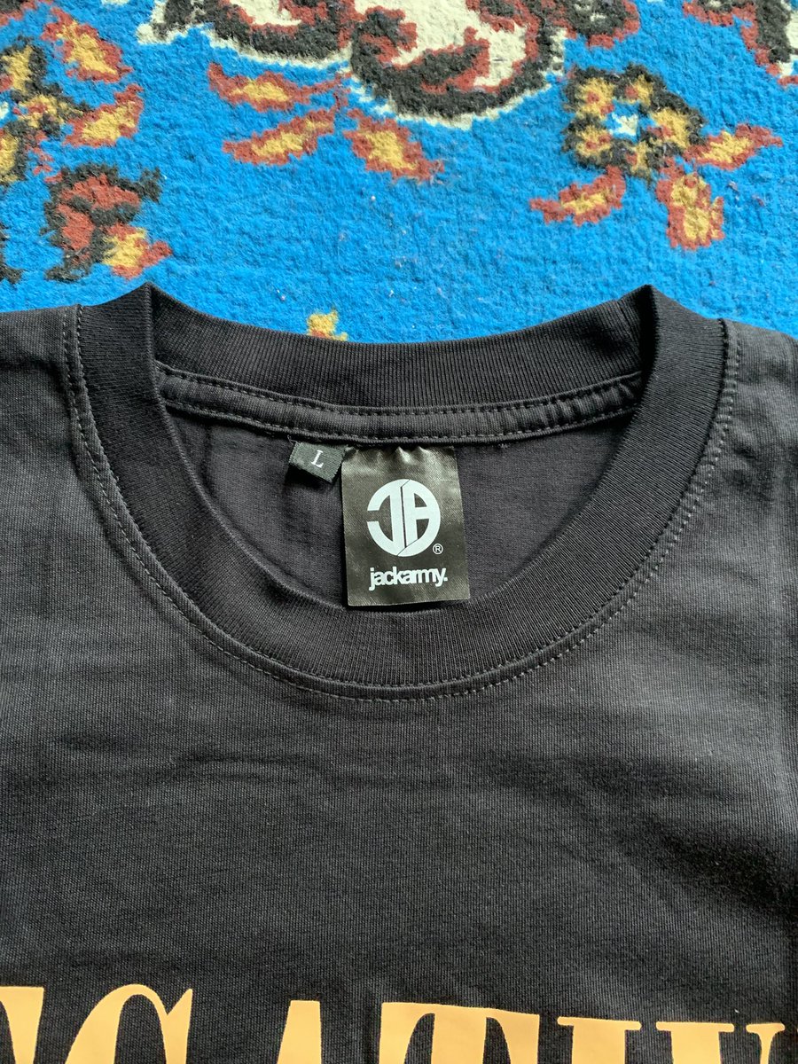 mourningdeer's tweet photo. Wts kaos jackarmy ukuran L 35k (manual only) 

kalau ada yang mau ditanya rep disini aja dmnya error https://t.co/zenTZE084d