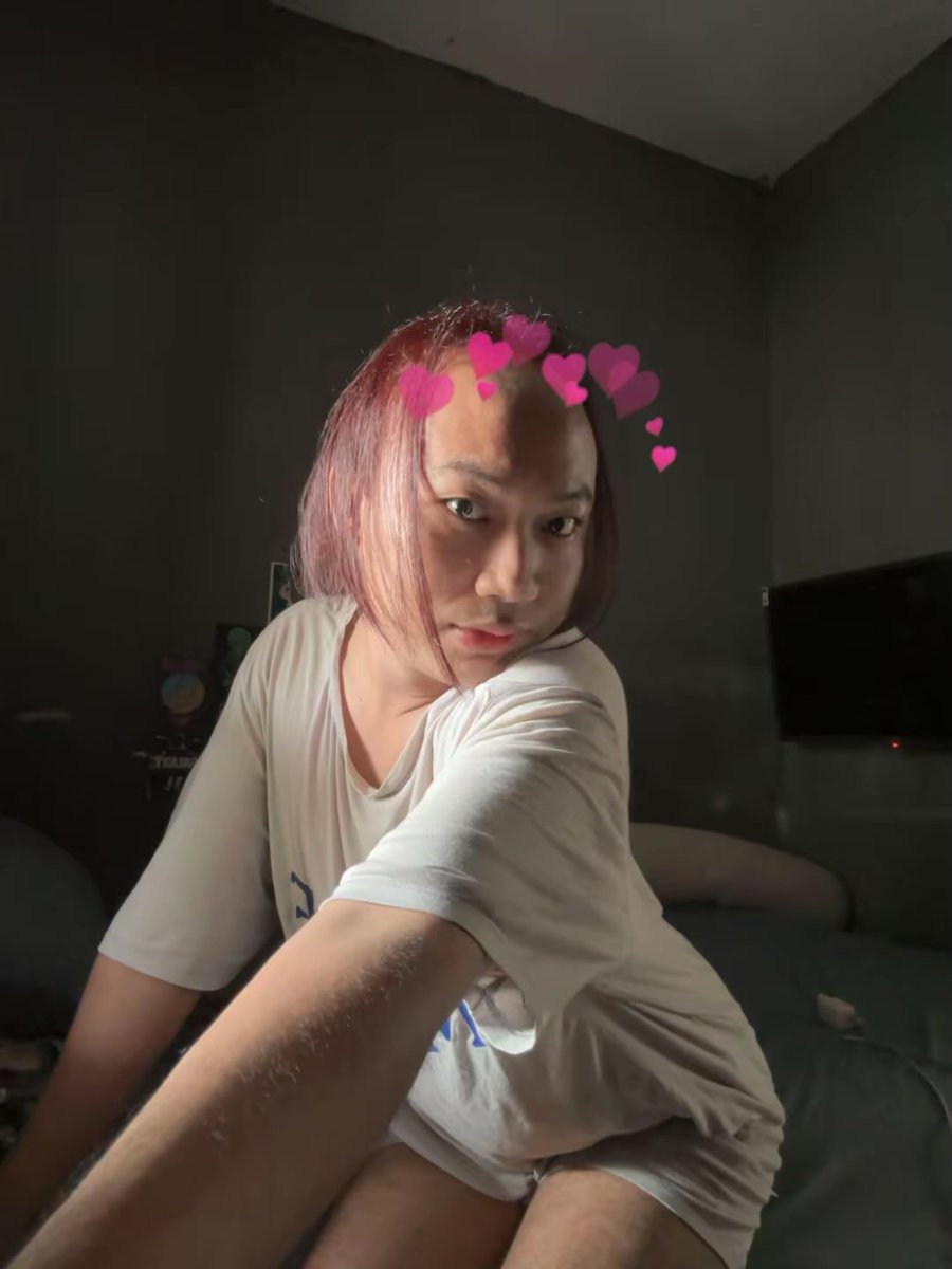 djorgi_f99's tweet photo. yang di sby barat aja main bole kali, sepi banget
#femboy #surabaya #cder https://t.co/rOF7abXGhn