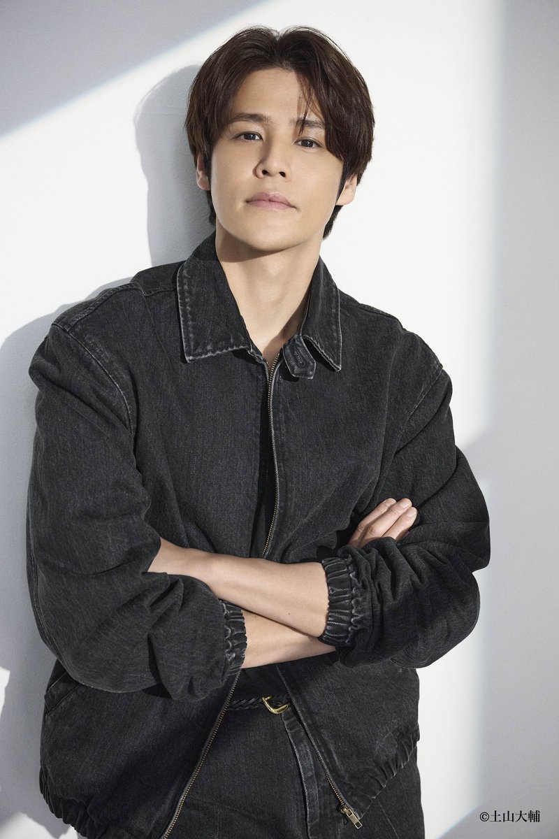 fumiya__annx's tweet photo. #高橋文哉 のオールナイトニッポンX
📻9/8(火)24:00〜生放送！

今度の9/8(火)に
#宮野真守 さんが遊びに来てくれます！

宮野さんが何やら
伝えたいことがあるらしいです、、
詳しくは来週の放送をお楽しみに！

#高橋文哉ANNX
#ウィズラジ https://t.co/3bDLET7Hgs