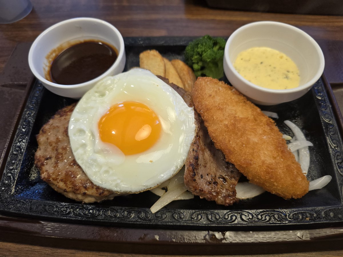 Hatara9524's tweet photo. 栄養補給( ˘��₍˘ )⁾⁾ https://t.co/d8ukC0lCHS