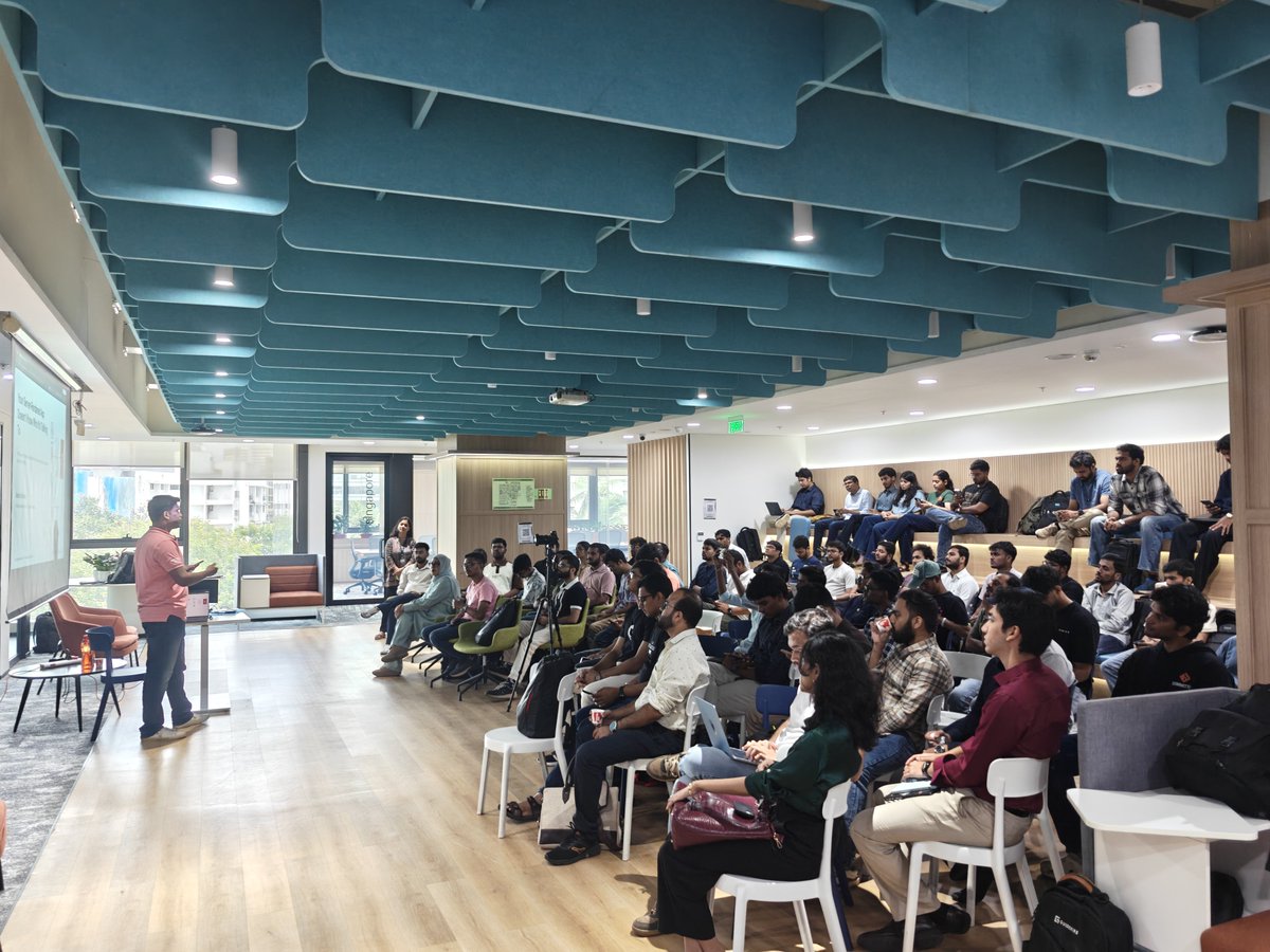 hackmum's tweet photo. 🚦 Your server-rendered app may not know who's visiting.
@anshulbansal09 of @OLX_India shares how #SSR apps distinguish humans from bots, AI crawlers, and search engines, and why traffic-aware rendering matters at scale.
Real-world lessons from production. ⚡
#DevDaysMumbai https://t.co/a8hY2Ne9a9