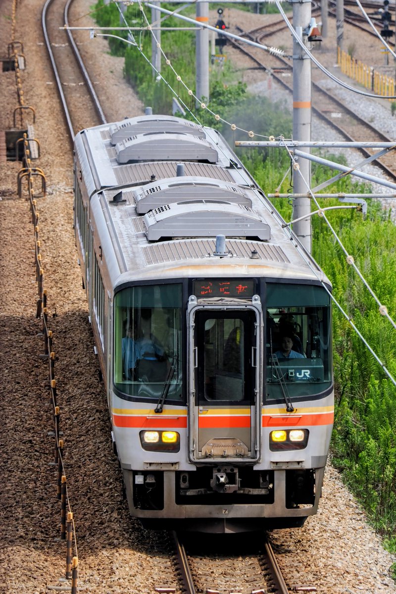 amashu33's tweet photo. 2026/9/5
✡本日の網干出場試運転①
❊試7795D/姫新線用·122系,127系気動車
↳🟧ｷﾊ122-7+ｷﾊ127-1002🟨
📸山陽本線✽網干→竜野 https://t.co/fvwORRaxil