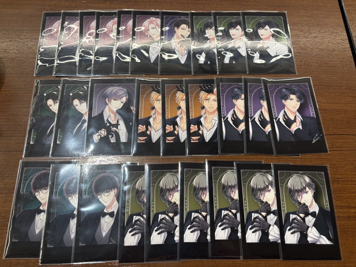 c_haru1831's tweet photo. 【交換】スタマイ 10周年　フォト風カード

《譲》由井・渡部・菅野・誠・京介・桐嶋・新堂・瀬尾・宝生

《求》朝霧

友人分で求めております。
現在、NU茶屋町近くのフードホールに降ります。 https://t.co/cAg7LT0VOK