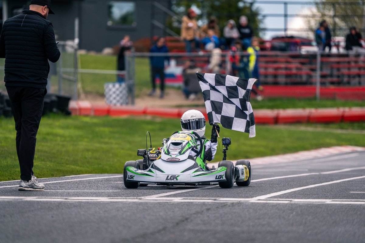 TimSpethlv's tweet photo. A strong weekend at Goodwood for Matteo at KartStars Canada. Fast qualifier both days and prefinal winner all weekend. Saturday: P2 in Briggs Cadet, winner in Briggs Mini Cadet. Sunday: winner in KartStars Cadet. More to come. https://t.co/zy4Y5FQH70