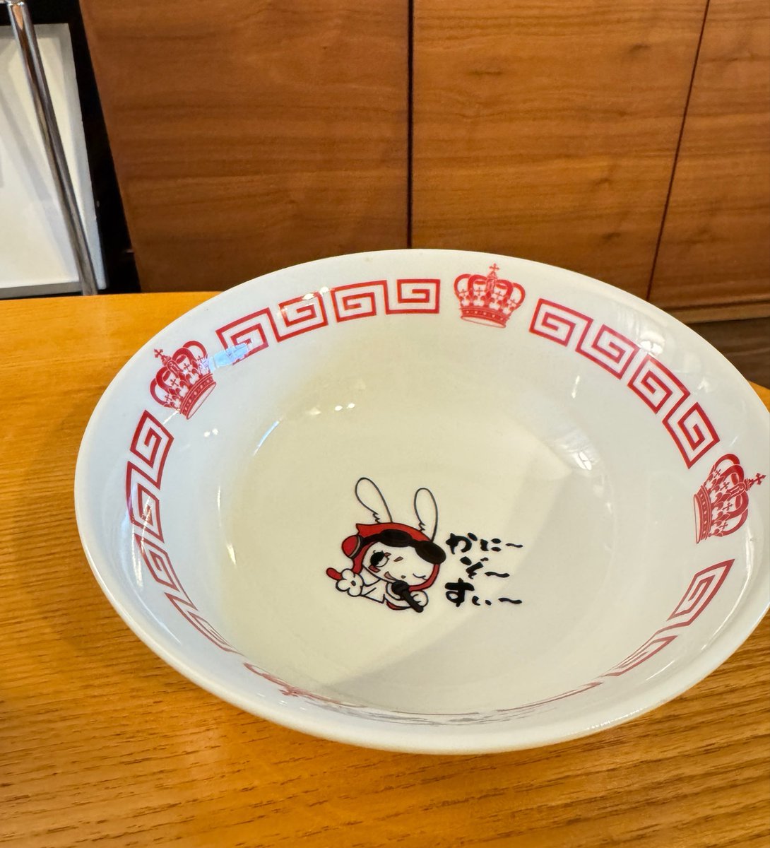 snowdrop_466's tweet photo. ちなみにこれまでのグッズで1番使ってるのはこれ！今日のお昼もこれでお蕎麦食べた！カニ雑炊は一度も食べてない！
可愛くてお気に入り❤️ https://t.co/GxU07liR7b