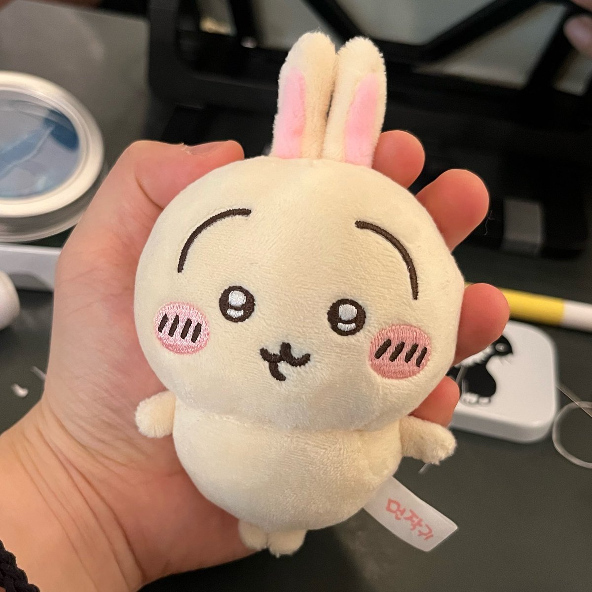 crochet_hanu's tweet photo. 요즘 유행하는 인형 성형!
성형 전 ↔️ 성형 후 https://t.co/cEbXUQeQoh