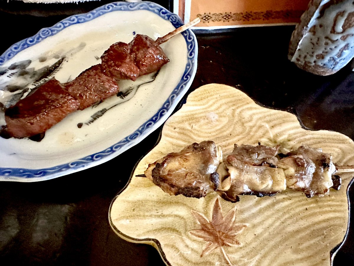 tengu_don's tweet photo. ひさごさんのレバーとチューアブだす！これは欠かせないだすヽ(´￢`) ノ https://t.co/K89YtFSEsu