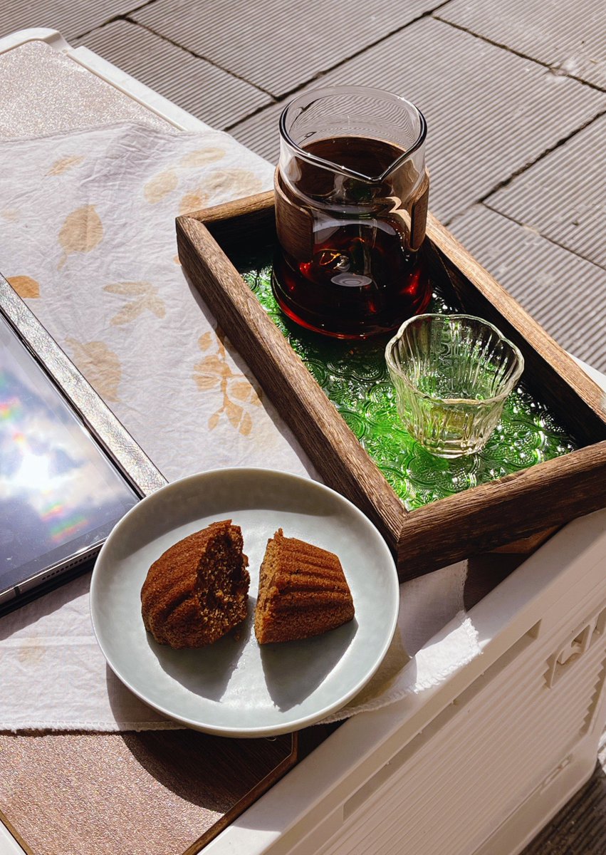chern698683's tweet photo. Steaming hot matcha latte + buttery scone = my 10-minute midday calm. https://t.co/PigU2c9HQy