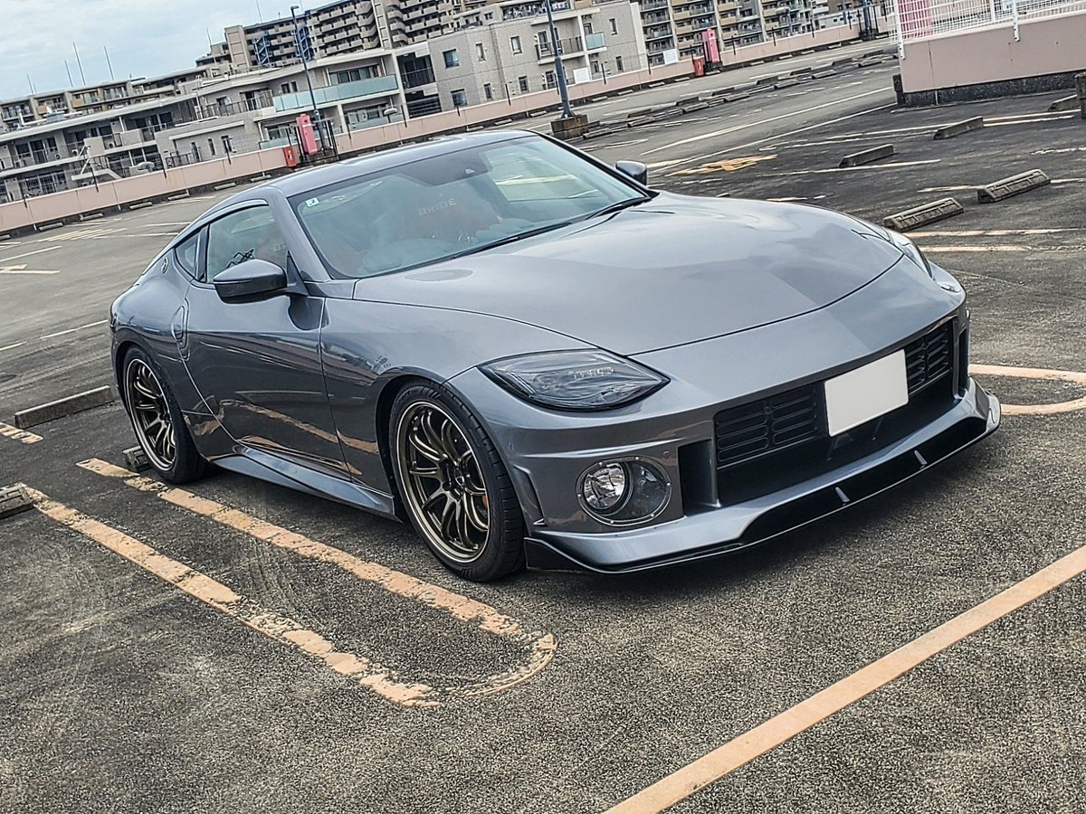sena_Rz34Lagoon's tweet photo. TBKのフロントバンパー装着しました！
これでまた理想に近づきました！！

#フェアレディZ
#RZ34
#TBK
#湾岸バンパー https://t.co/T1BGSQlo93