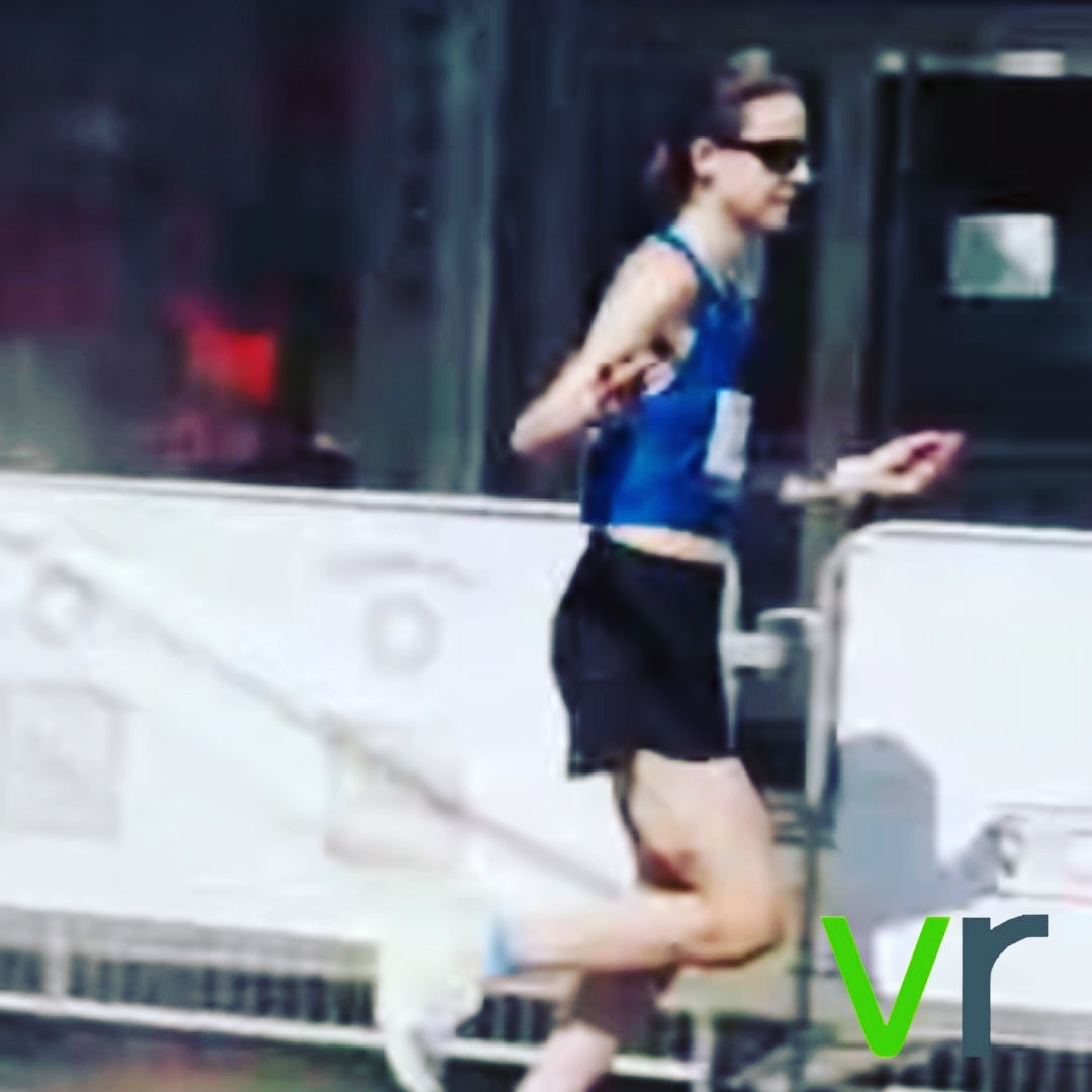 JordanFarrhdyr's tweet photo. In a new 10x1K chase-and-elimination race format, our marathoner Lisa Huw competed against middle-distance runners and finished an amazing second. Thanks to the organizers in Düren and Mizuno for supporting this new event and its athletes. https://t.co/Yuzp5WBVHV