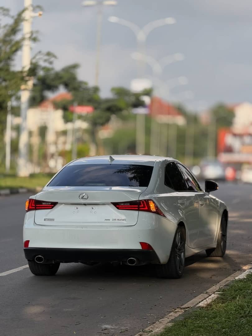 LizethBalwinski's tweet photo. FOR SALE 
Foreign-used 2016 Lexus IS300 with original duty documents for just ₦19, 500, 000. Location: Abuja https://t.co/FsYgNX8fwg