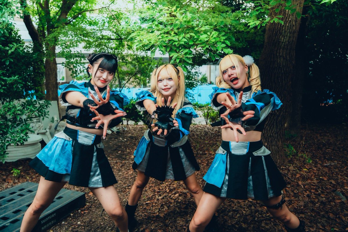REVOLAND_jp's tweet photo. #REVOLAND #即レボ 

- - - - -
🎪CYCLONISTA
@CYCLONISTA_jp 
- - - - -

📝レボあるある
野外ステージとんぼ多い

photo by @KENTARO_TAR https://t.co/RaZ5ogNYJi