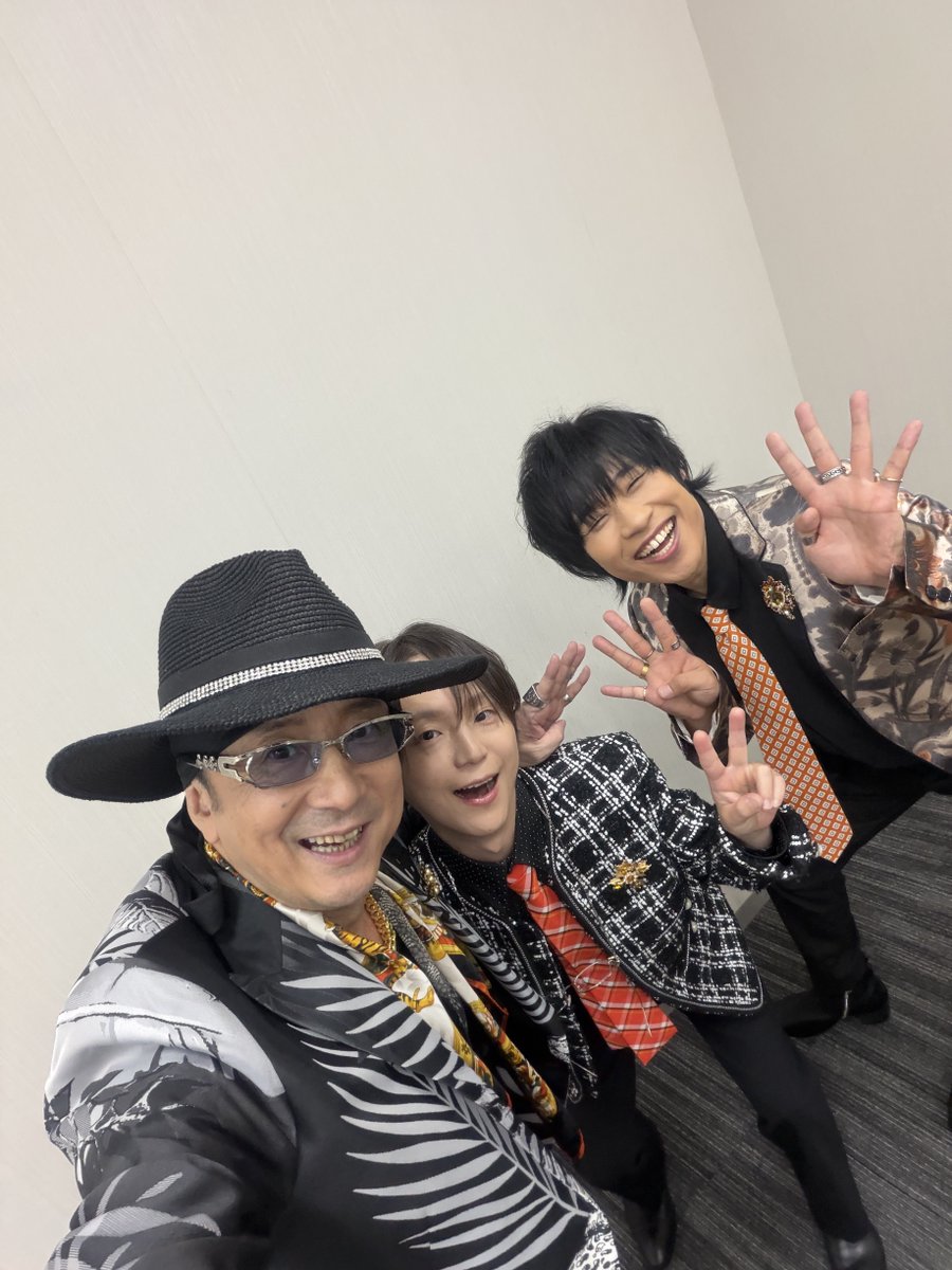 takayakuroda's tweet photo. どついたれ本舗‼️ https://t.co/us8bfwEBYs