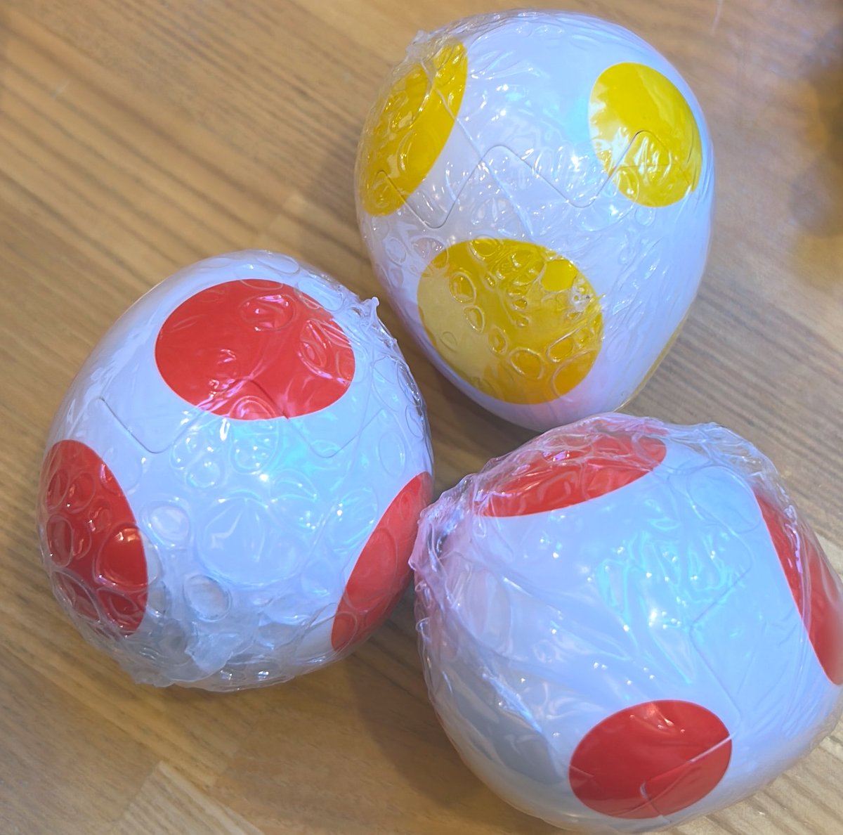 tya_ya2's tweet photo. 《交換》ヨッシーめじるしアクセサリー
求）ピンク
譲)赤、黄
本日中、札幌手渡し可能です。
お気軽にお声かけください🙇‍♀️ https://t.co/V5QF8oi3UM