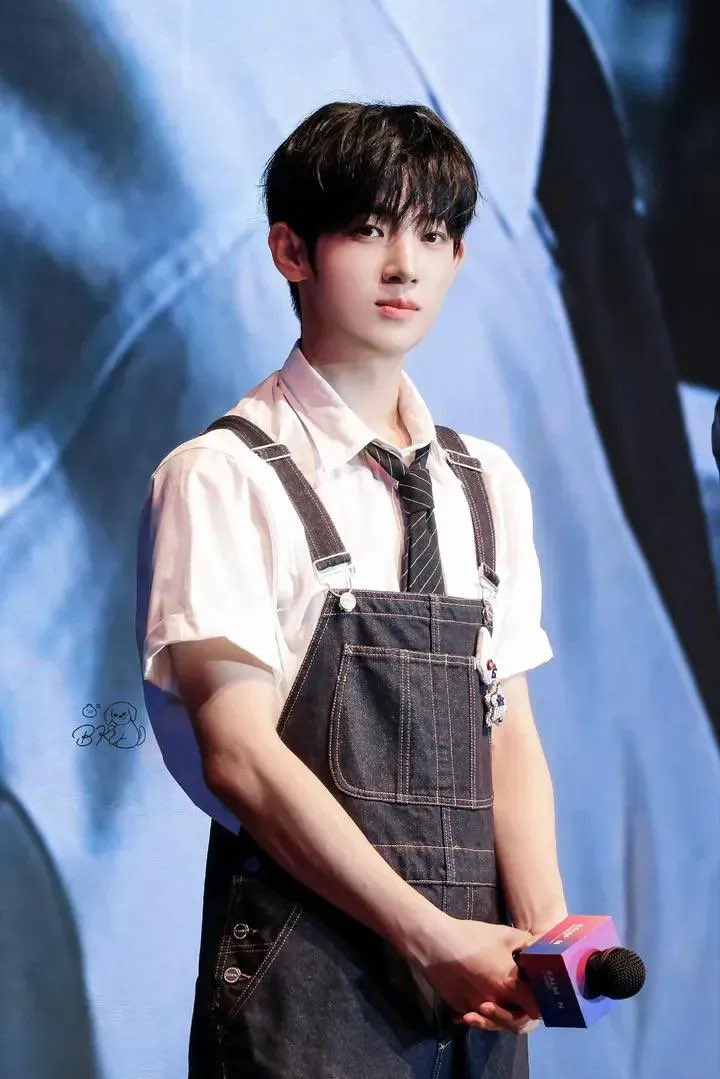 mabel_Nyx's tweet photo. กรี๊ดดดด ! ลุคนี้ยัยน้องมาก🩷
ทำไมน่ารักได้ขนาดนี้นะ 🫠

#PARKSIWOO https://t.co/0QaKFaBod4