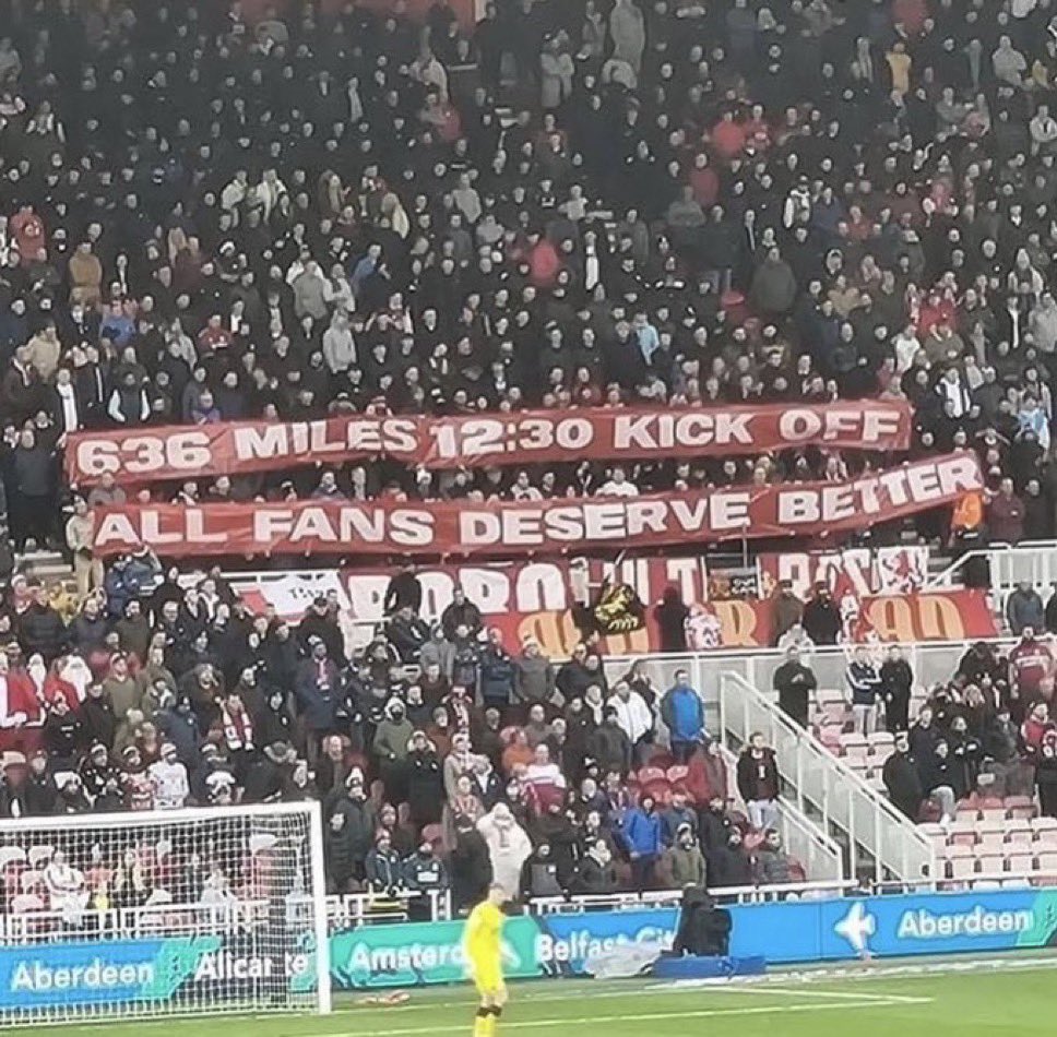 The_Forty_Four's tweet photo. Bournemouth supporters coaches left at 12:45 am and 02:30 am this morning.

720 miles, 14 hour round trip WHY is this a 12:30 kick off…

Incredible effort from all those fans travelling https://t.co/hDfRQzyeqN