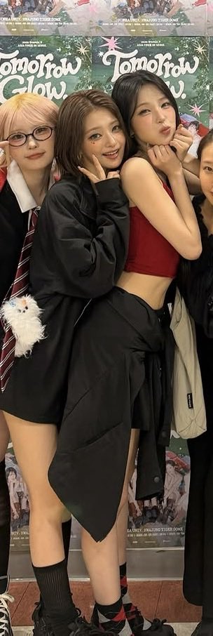 Heongyg's tweet photo. 좋아뒤질거같고막그래 https://t.co/cgcOiDOY6H