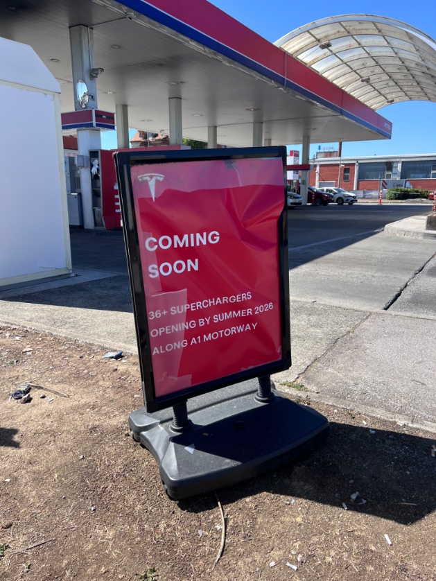 dexpetkovic's tweet photo. Great news from Karlovac, Croatia 🇪🇺

Although gotta say that I did not see these new chargers on the way from Zagreb to Istria or Krk @TeslaCharging, until end of August

And I just now saw that you opened Vrata Jadrana South. Well done!! https://t.co/SbncKXOOj1