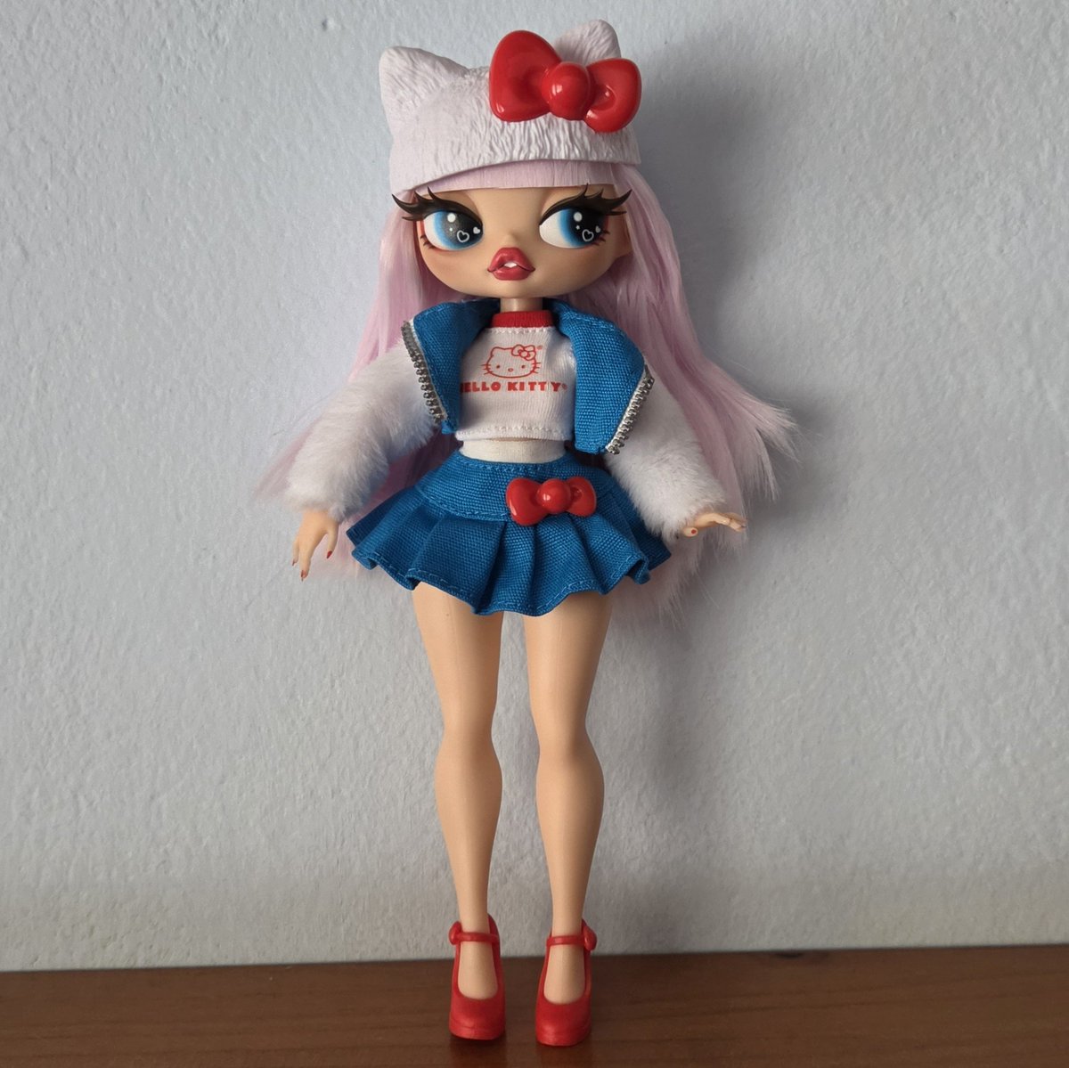 dibusanimadosEs's tweet photo. #LolSurprise #LolSurpriseOMG #HelloKitty #HelloKittyandFriends #MGA https://t.co/za5Epv3z1L