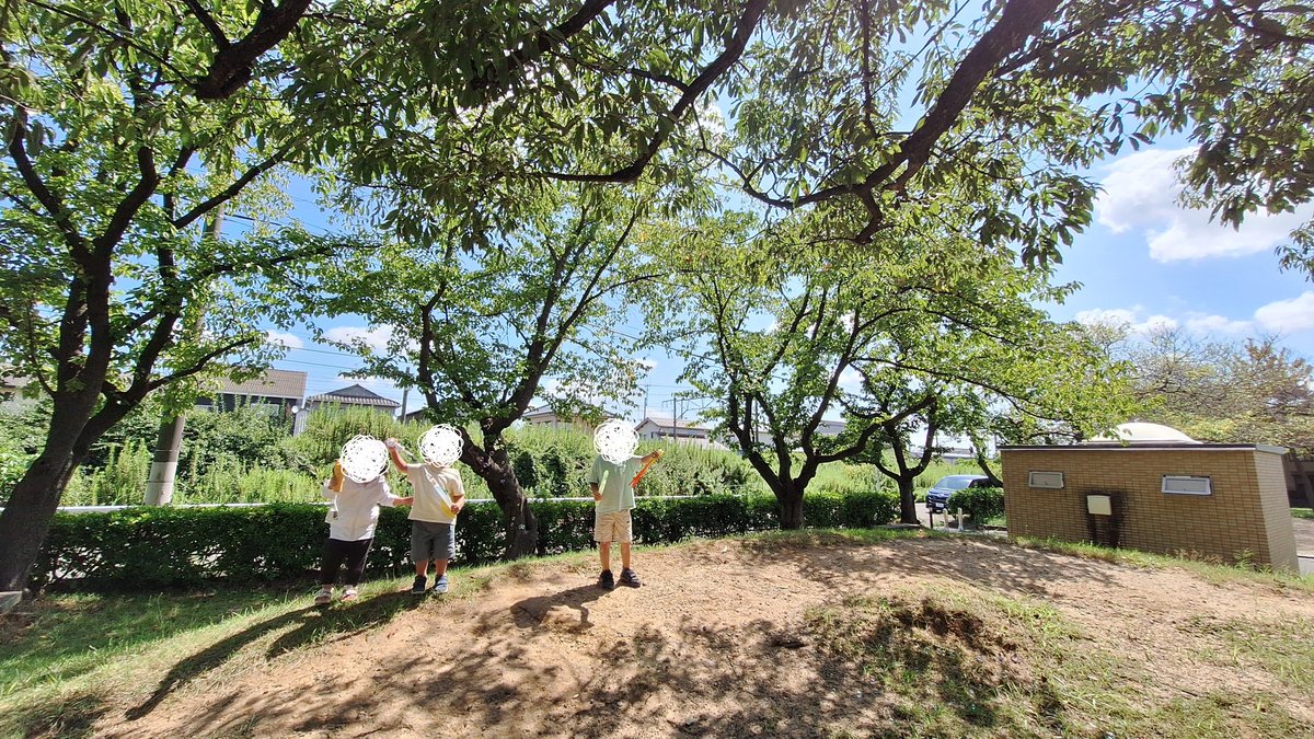 CT092040's tweet photo. 午前は公園でばったり会った友だちと。園外で会うのって嬉しいね～。
午後からは毎年行ってるお祭りへ参戦中 https://t.co/yRwyBqeMXF