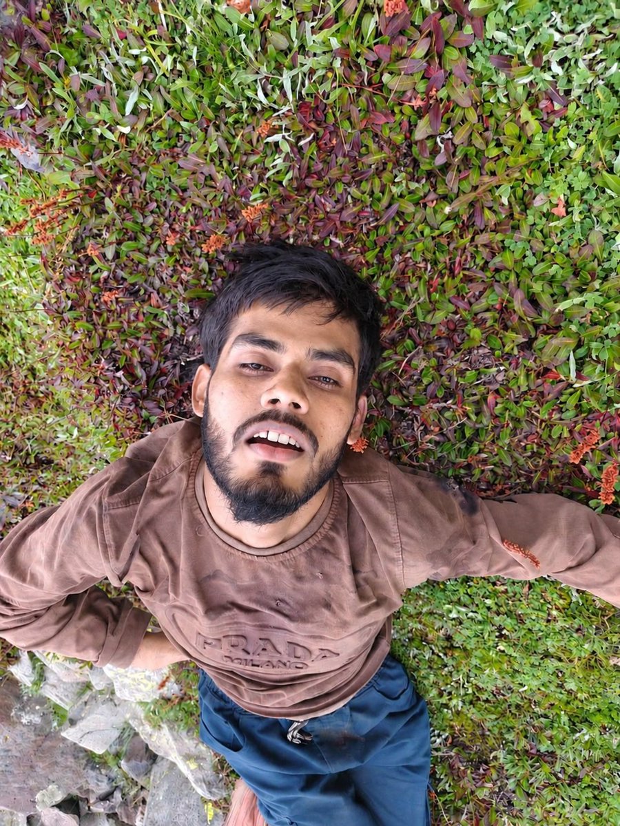 spadex950's tweet photo. Nah fuck it , account jana hain toh jaye. 

Picture of the dead pakistni terrorist https://t.co/uAj657zShM