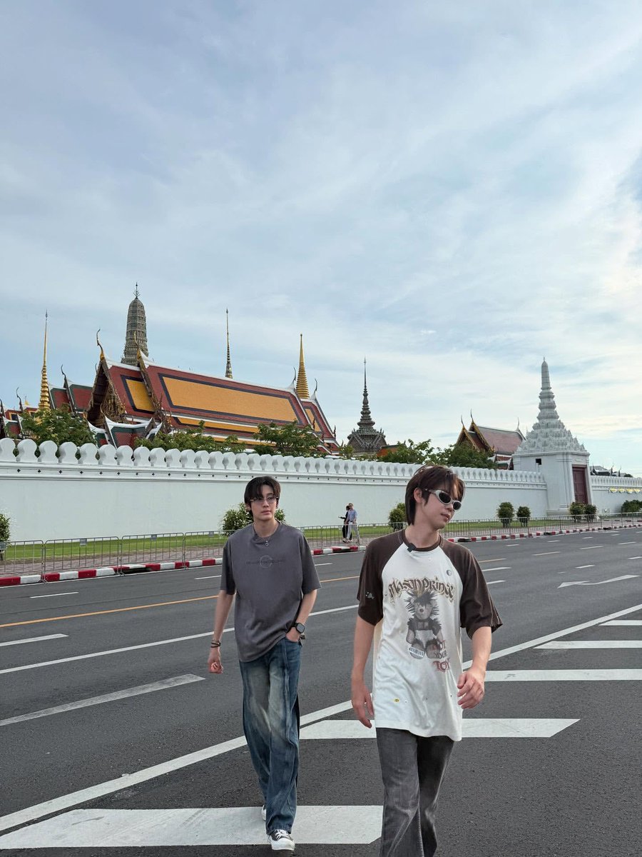 BP_FITCHEK's tweet photo. ⟡₊˚⊹✦251026 | Youtube : gmmtv
ปลุกบุ้นเปรมมา VLOG2
๑PREM
#GoldenGoose
*MASONPRINCE
*DNSR
@_GentleMonster_
#prem_space #เปรมวรุศ
#BounPrem #บุ๋นเปรม
#RevampSeries
#BPFitCheck https://t.co/AnjO0qiFwQ