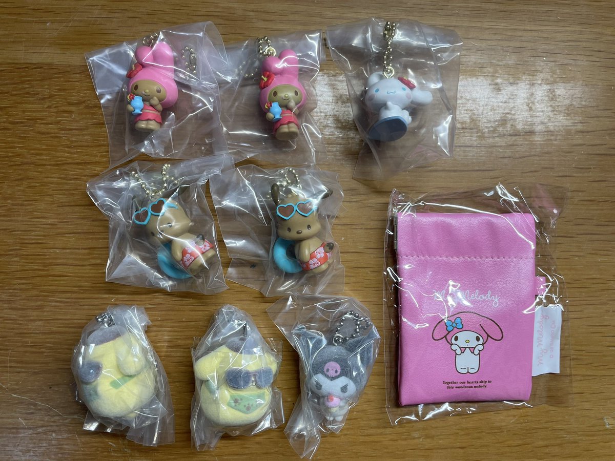 sa60407853's tweet photo. 【交換】
サンリオ mikko PEANUTS オラフ
カラともマスコット クレヨンしんちゃん ひまわり けろけろパーティー めじるしアクセサリー 交換

譲 ))画像1〜4
求 ))固ツイ  mikko、キティ何でも検討します

ムースはmikkoめじるしとの交換優先

アプリ通し
お気軽にお声掛けください🎀 https://t.co/0aUj9DIlix