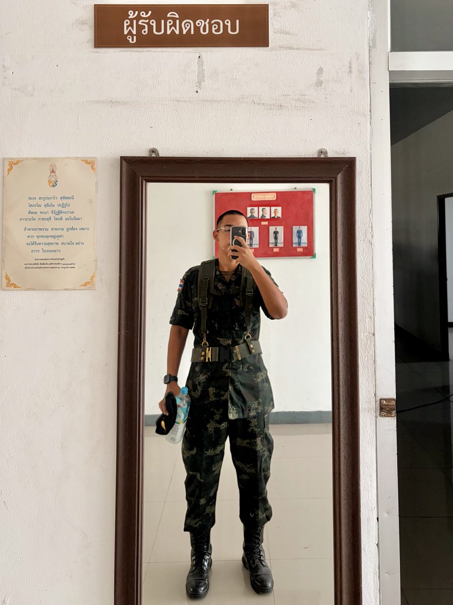 ttxe_s's tweet photo. อีกเดือนเดียววว🤪 #กทม https://t.co/DNhRCEHtCA