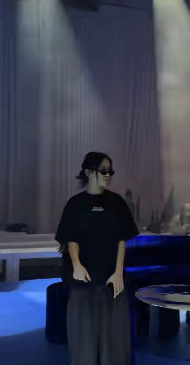 NicsNiRAIN's tweet photo. There you are our Poganda babe! Good luck later, Rainah! 

(Paisa lang po.  8pm pa kasi out) 

RAINWAY TO CHARLOTTE_FOLK
#CharlotteFolkInTheRain https://t.co/3mseee4wRG