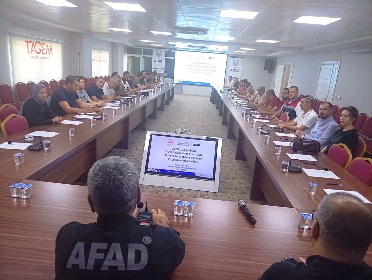 AFADSanliurfa's tweet photo. Şanlıurfa’da afet risklerinin azaltılmasına yönelik çalışmalar kapsamında, 2027-2031 İl Afet Risk Azaltma Planı (İRAP) hazırlık sürecine ilişkin Teknik Çalışma Grubu 1.Çalıştayı gerçekleştirildi. https://t.co/QiwCtNWmBi